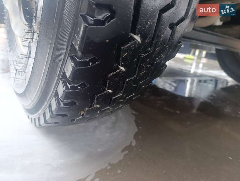 Приміський автобус ПАЗ 32054 2005 в Івано-Франківську