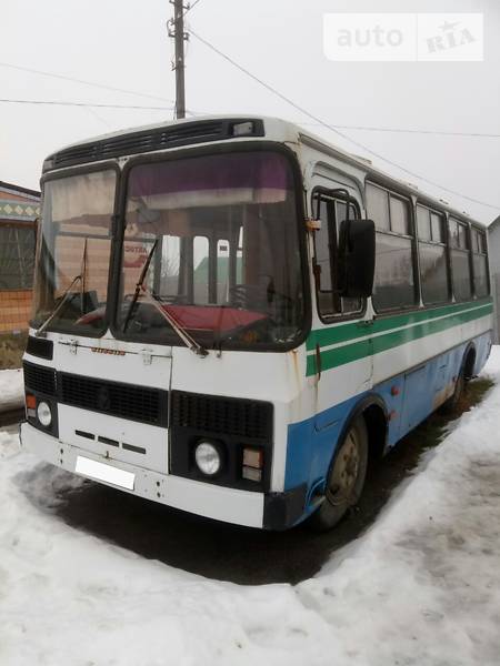 Городской автобус ПАЗ 3205 1992 в Тетиеве