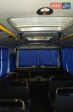 Міський автобус ПАЗ 3205 2004 в Драбіву