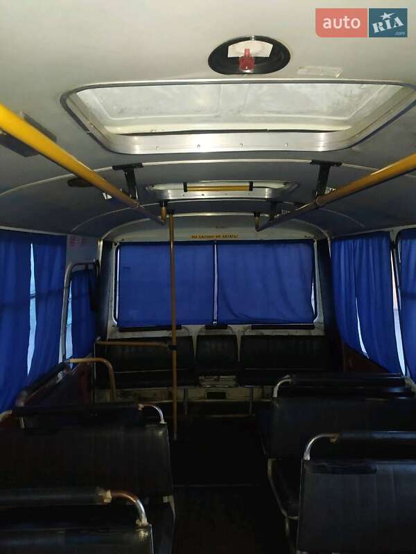 Міський автобус ПАЗ 3205 2004 в Драбіву