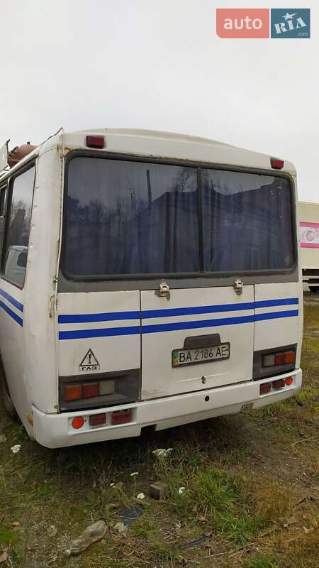 Городской автобус ПАЗ 3205 2006 в Светловодске