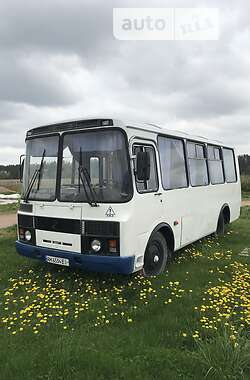 Пригородный автобус ПАЗ 3205 2005 в 