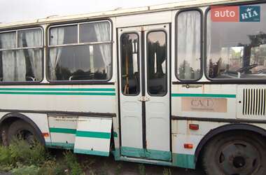 Городской автобус ПАЗ 3205 2005 в 