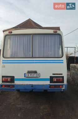 Міський автобус ПАЗ 3205 2005 в Чернігові