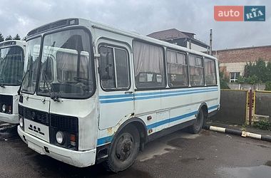Пригородный автобус ПАЗ 3205 2003 в Дубно