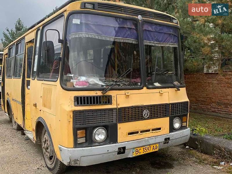 Приміський автобус ПАЗ 3205 2011 в Самборі