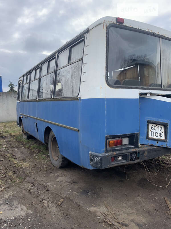 Городской автобус ПАЗ 3237 1993 в Полтаве
