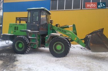 Фронтальный погрузчик PetroNick 936 2013 в Овруче