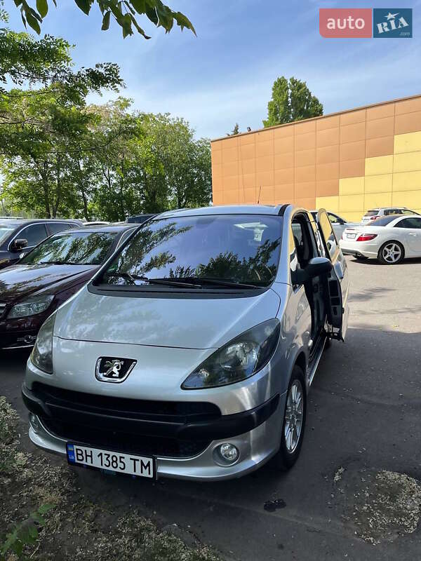 Мікровен Peugeot 1007 2005 в Одесі