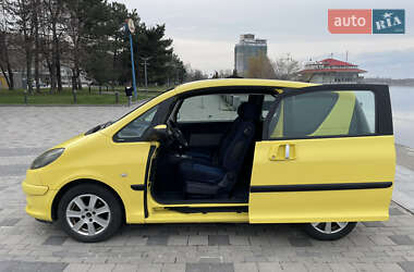 Микровэн Peugeot 1007 2005 в 