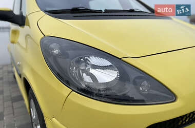 Микровэн Peugeot 1007 2005 в 