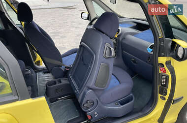 Микровэн Peugeot 1007 2005 в 