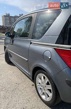 Микровэн Peugeot 1007 2006 в 