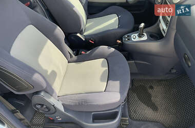 Микровэн Peugeot 1007 2006 в 