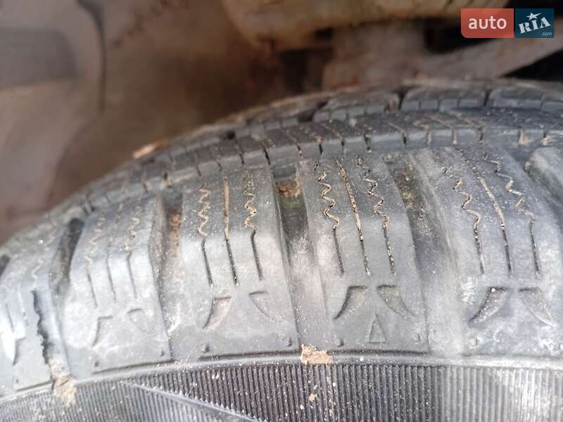 Хетчбек Peugeot 106 1996 в Івано-Франківську