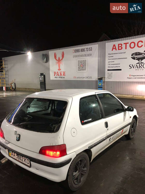 Хэтчбек Peugeot 106 1998 в Киеве