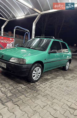 Хетчбек Peugeot 106 1994 в Рівному
