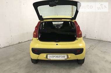 Хэтчбек Peugeot 107 2011 в Киеве