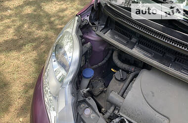 Хетчбек Peugeot 107 2012 в 