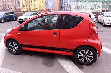 Хэтчбек Peugeot 107 2008 в Киеве