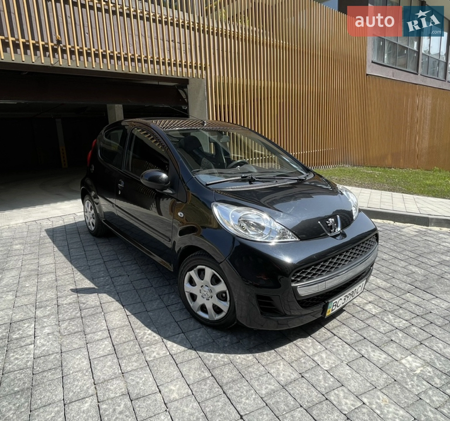 2010 Peugeot 107 - мініатюра 3