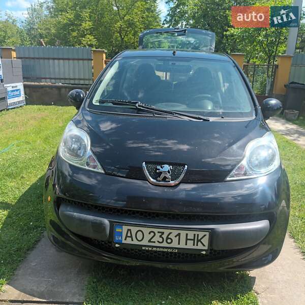 Хэтчбек Peugeot 107 2007 в Ужгороде
