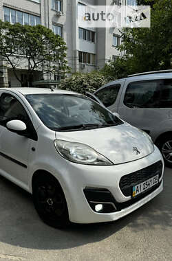 Хэтчбек Peugeot 107 2012 в Киеве