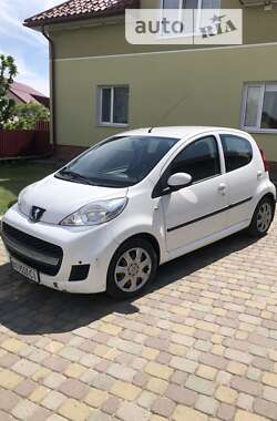 Хэтчбек Peugeot 107 2009 в Тернополе