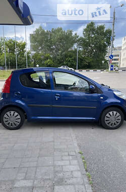 Хэтчбек Peugeot 107 2005 в Харькове