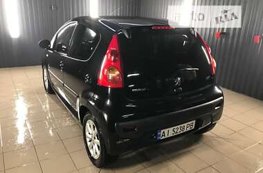 Хэтчбек Peugeot 107 2011 в Киеве