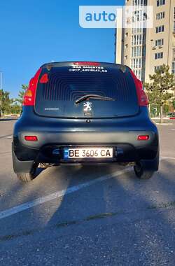 Хетчбек Peugeot 107 2011 в Миколаєві