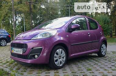 Хэтчбек Peugeot 107 2012 в Киеве