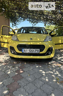 Хэтчбек Peugeot 107 2012 в Макарове