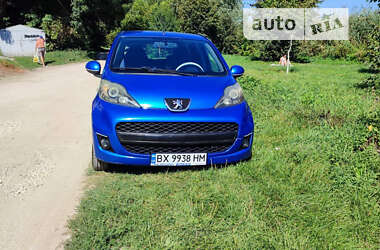 Хэтчбек Peugeot 107 2009 в Хмельницком