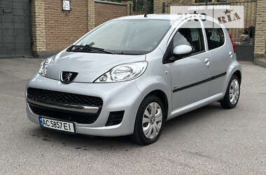 Хэтчбек Peugeot 107 2009 в Луцке