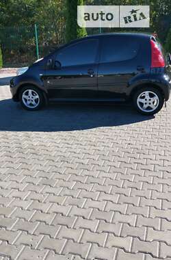 Хэтчбек Peugeot 107 2011 в Кременчуге