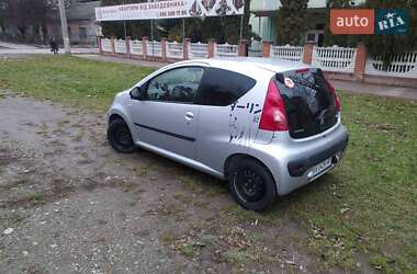 Хетчбек Peugeot 107 2008 в Кам'янець-Подільському