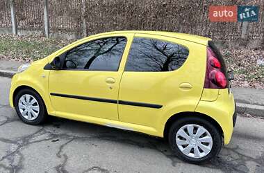 Хетчбек Peugeot 107 2012 в Києві