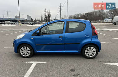 Хэтчбек Peugeot 107 2012 в Киеве