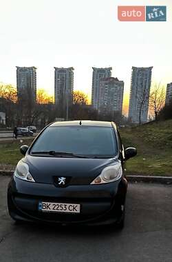 Хетчбек Peugeot 107 2007 в Києві