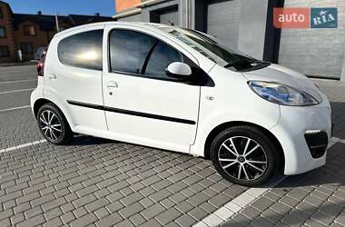 Хэтчбек Peugeot 107 2012 в Виннице