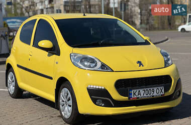 Хетчбек Peugeot 107 2012 в 