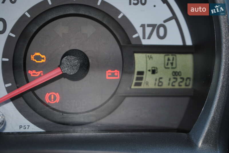 Хэтчбек Peugeot 107 2009 в Буче
