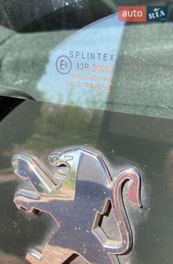 Хэтчбек Peugeot 107 2007 в 