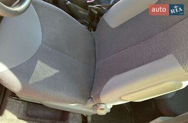 Хэтчбек Peugeot 107 2007 в 