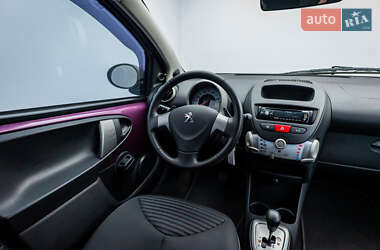 Хэтчбек Peugeot 107 2012 в 
