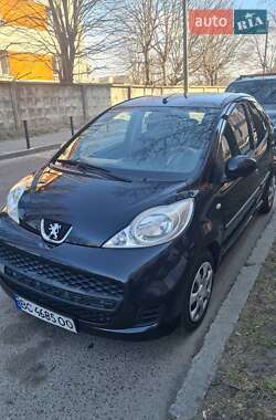 Хэтчбек Peugeot 107 2009 в Львове