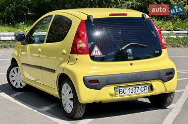 Хетчбек Peugeot 107 2012 в 