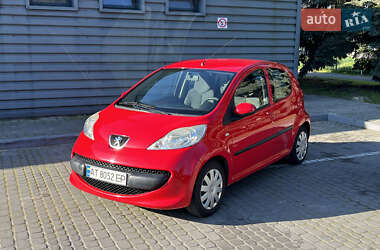 Хетчбек Peugeot 107 2008 в Івано-Франківську