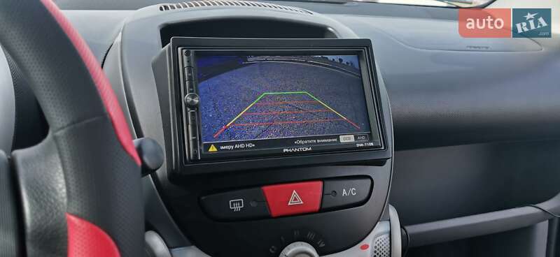 Хетчбек Peugeot 107 2011 в Черкасах